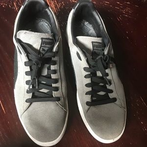Puma suedes